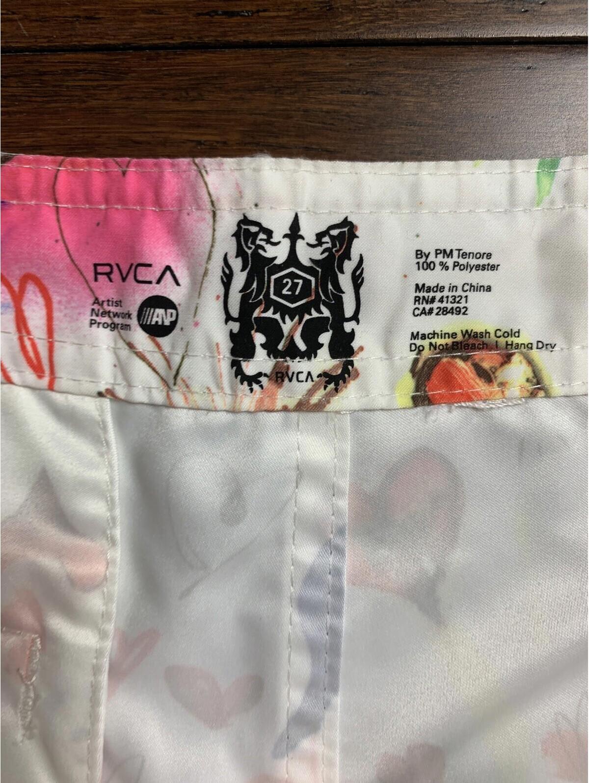 Rvca Xyz Women's Size 27 Board Short By Pm Tenore White W/ Hearts Nwt — image 7 of 8